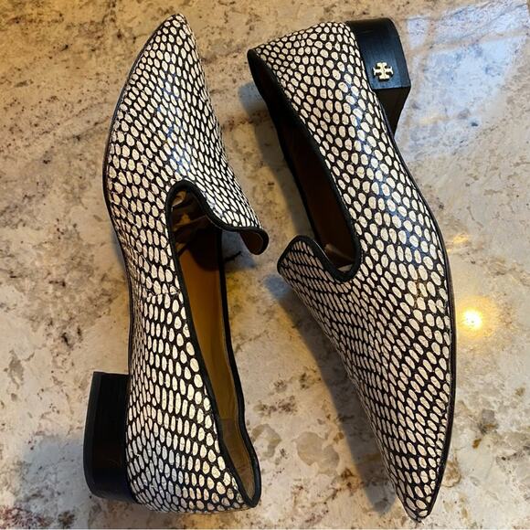 Tory Burch $300 King Cobra Pascal Smoking Pointed slip on Loafers Size 8 - Picture 12 of 13